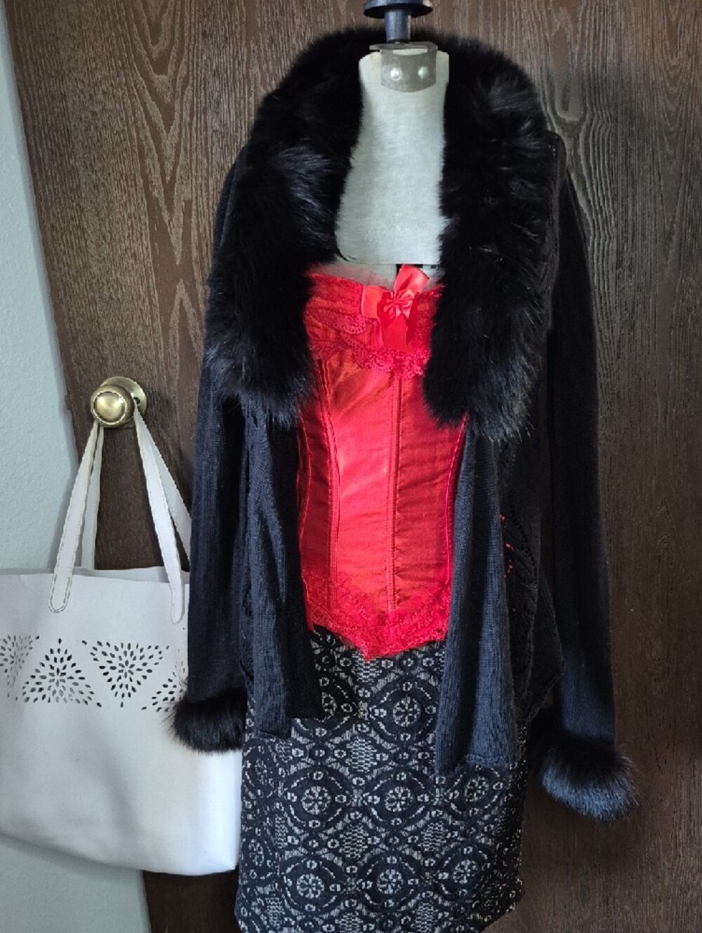 CORSET CLOSEOUT ALL $10 NWOT Red Satin Lace Corset Top with Bow Accents - Picture 3 of 10